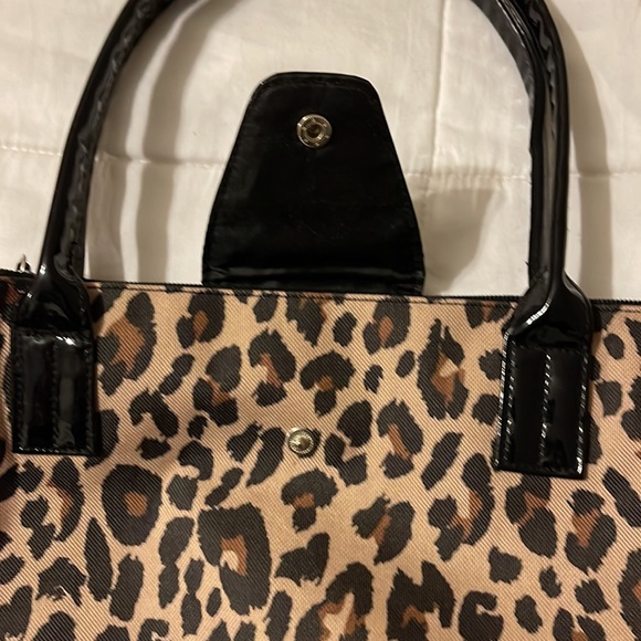 Leopard print pocketbook - Picture 3 of 4